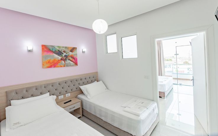 Imagen de la habitación del Hotel The City Gate, Sarande. Foto 19