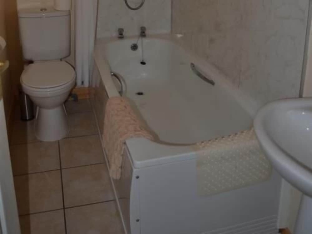 Imagen de la habitación del Hotel The City Inn. Foto 16