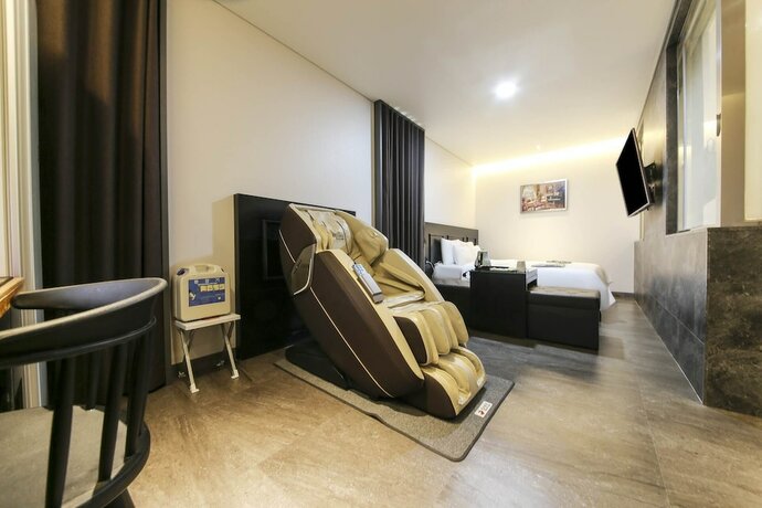 Imagen de la habitación del Hotel The City, Nonsan. Foto 32