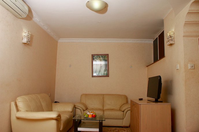 Imagen de la habitación del Hotel The City Royal Resort. Foto 7