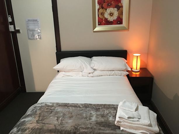 Imagen de la habitación del Hotel The Civic. Foto 9