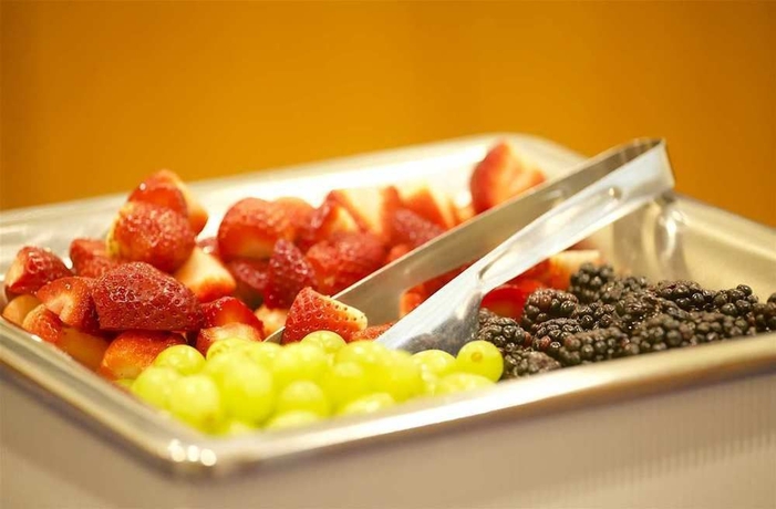 Imagen del bar/restaurante del Hotel The Claremont Miami Beach. Foto 4