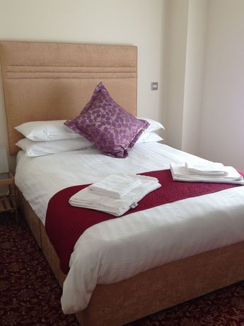 Imagen de la habitación del Hotel The Clarendon Royal. Foto 9