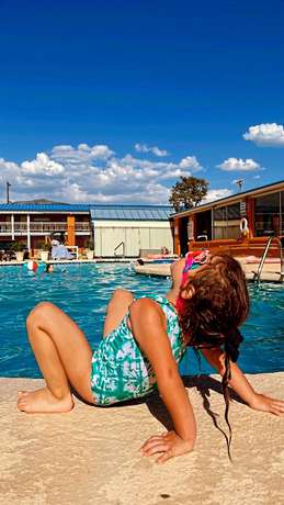Imagen de la piscina del Hotel The Classic Desert Aire. Foto 20