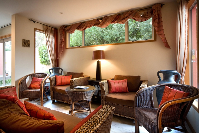 Imagen de los interiores del Hotel The Classic Villa. Foto 9