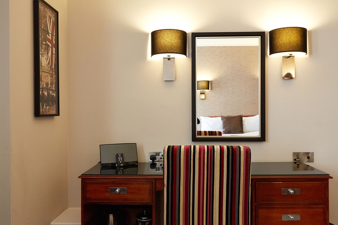 Imagen de la habitación del Hotel The Clermont London, Victoria. Foto 9