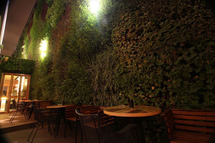 Imagen del bar/restaurante del Hotel The Click Clack Bogota. Foto 3