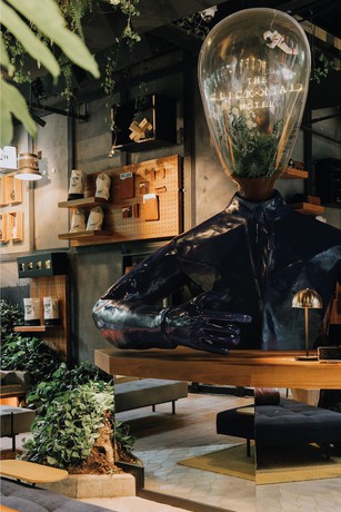 Imagen de los interiores del Hotel The Click Clack Medellin. Foto 11