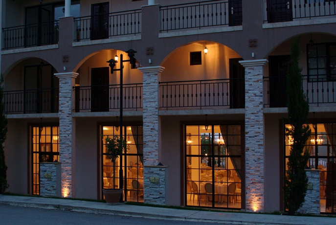 Imagen de los exteriores del Hotel The Cliff Beach and Spa. Foto 5