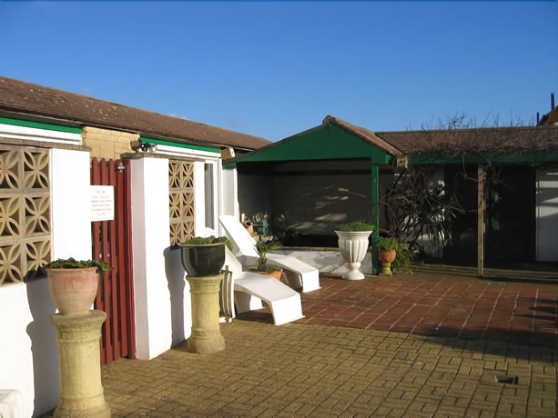 Imagen de los exteriores del Hotel The Cliff, Bude. Foto 9