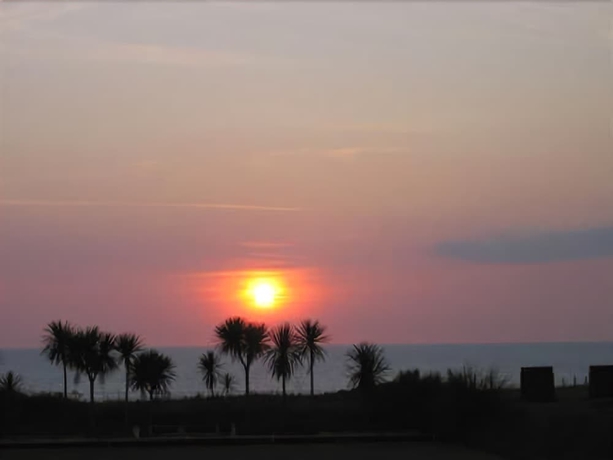 Imagen de los exteriores del Hotel The Cliff, Bude. Foto 10