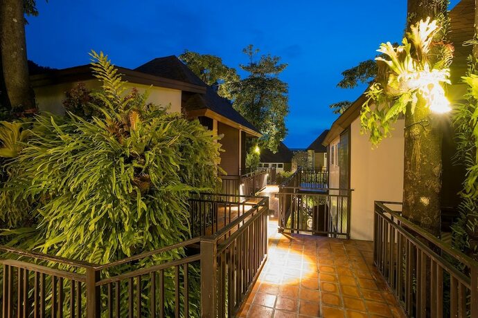 Imagen general del Hotel The Cliff Elegance Resort. Foto 8