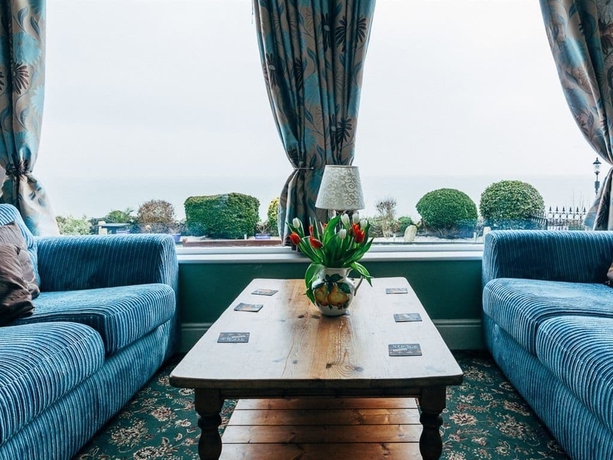 Imagen de los interiores del Hotel The Cliff Hall. Foto 18