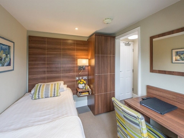Imagen general del Hotel The Cliffe At Dinham. Foto 9