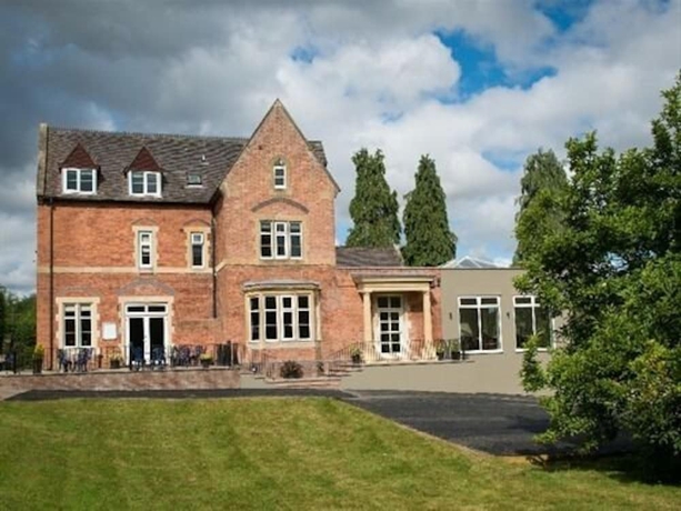 Imagen general del Hotel The Cliffe At Dinham. Foto 11