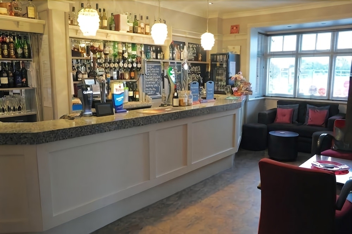 Imagen del bar/restaurante del Hotel The Cliffemount. Foto 9
