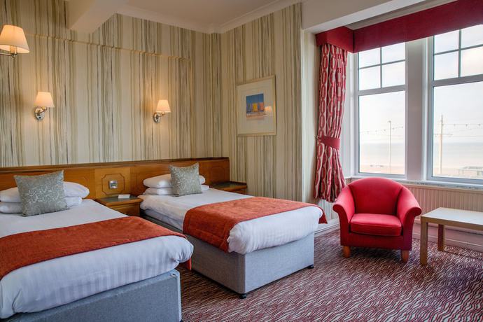 Imagen de la habitación del Hotel The Cliffs - Blackpool. Foto 16