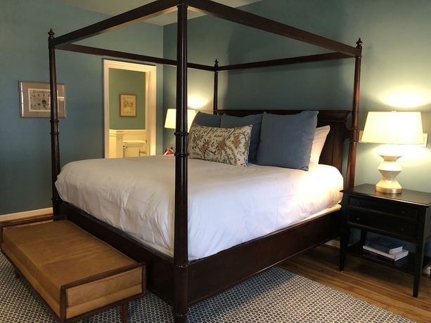 Imagen de la habitación del Hotel The Clifton, Charlottesville. Foto 15