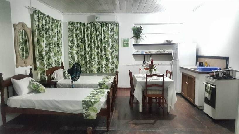 Imagen de la habitación del Hotel The Clifton. Foto 9