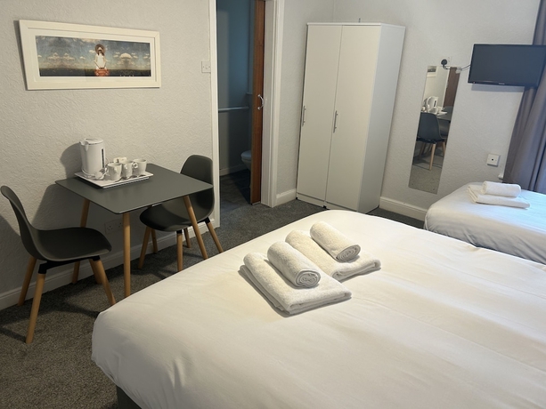 Imagen de la habitación del Hotel The Clifton, Morecambe. Foto 5