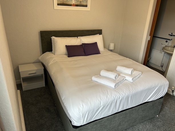 Imagen de la habitación del Hotel The Clifton, Morecambe. Foto 13