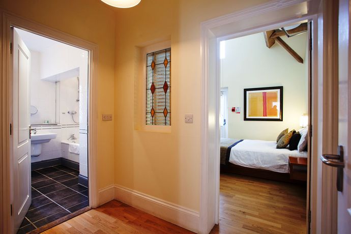 Imagen de los interiores del Hotel The Clive Arms. Foto 15