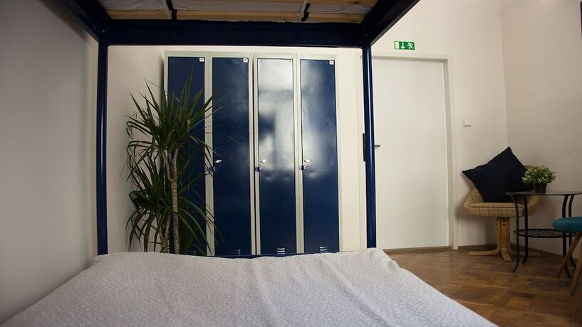 Imagen de la habitación del Hotel The Clock Inn. Foto 17