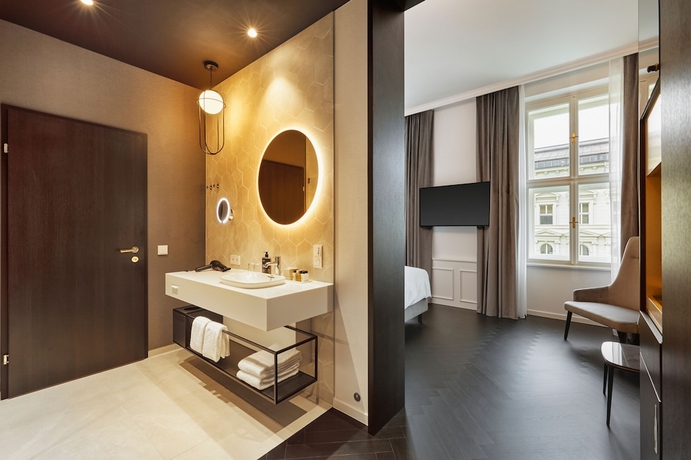 Imagen de la habitación del Hotel The Cloud One Salzburg, part of the Motel One Group. Foto 6