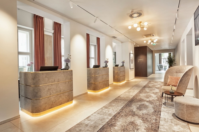 Imagen de los interiores del Hotel The Cloud One Salzburg, part of the Motel One Group. Foto 16