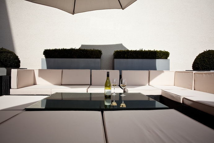 Imagen de los exteriores del Hotel The Club Hotel & Spa. Foto 10