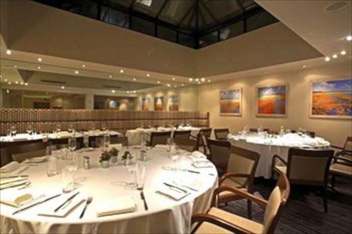 Imagen del bar/restaurante del Hotel The Club Hotel & Spa. Foto 5