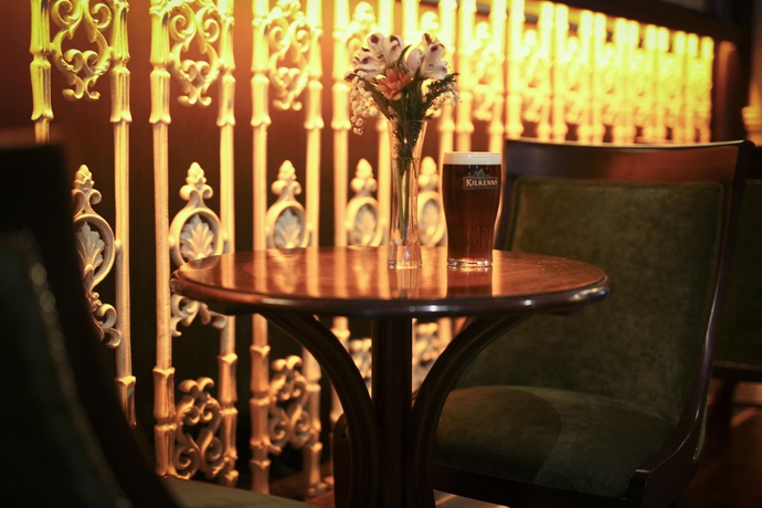 Imagen del bar/restaurante del Hotel The Club House, Kilkenny. Foto 10