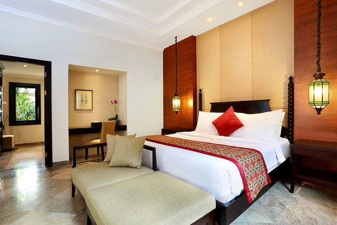 Imagen de la habitación del Hotel The Club Villas. Foto 9