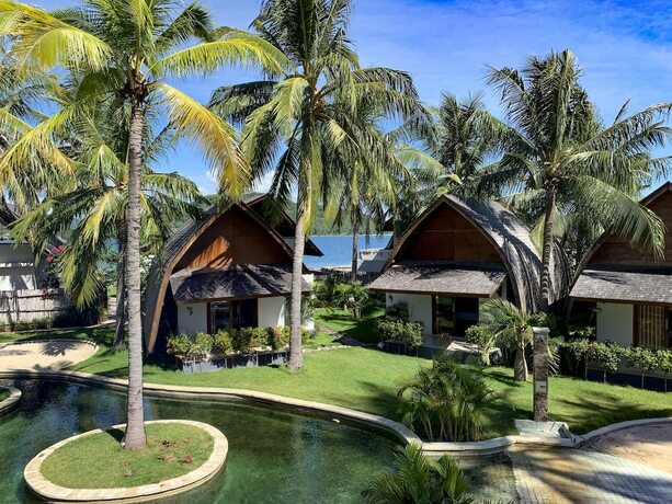 Imagen de la habitación del Hotel The Club Villas Lombok. Foto 19