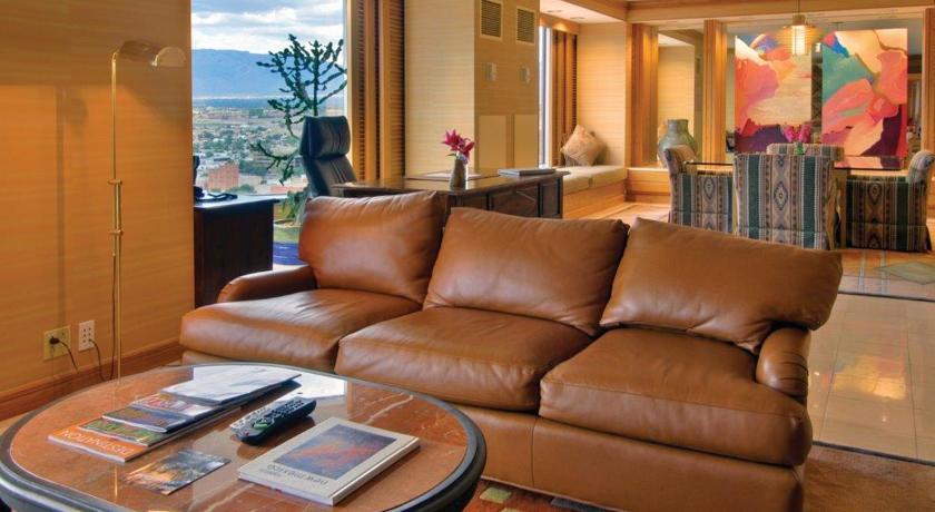 Imagen de la habitación del Hotel The Clyde, Universidad de Nuevo M&eacute;xico. Foto 8