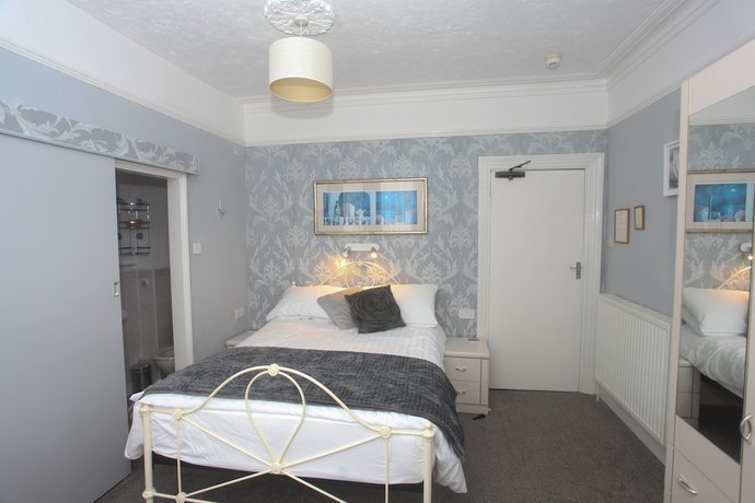Imagen de la habitación del Hotel The Clydesdale. Foto 10