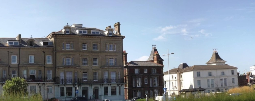 Imagen de los exteriores del Hotel The Clyffe. Foto 15