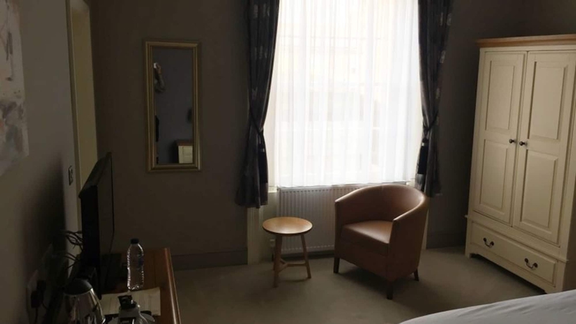 Imagen de los interiores del Hotel The Clyffe. Foto 18