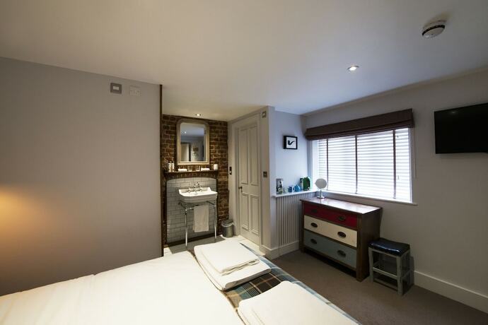 Imagen de la habitación del Hotel The Coach House, Sandy. Foto 12