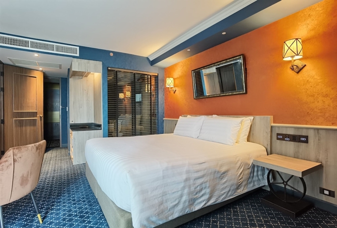 Imagen de la habitación del Hotel The Coach Sukhumvit / Asok Bts Bangkok By Compass Hospitality. Foto 12