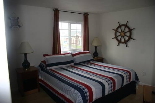 Imagen de la habitación del Hotel The Coastal Inn and Suites. Foto 3