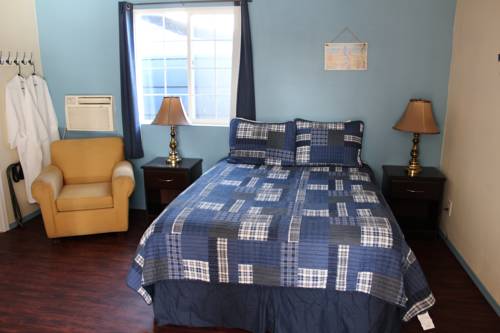 Imagen de la habitación del Hotel The Coastal Inn and Suites. Foto 13