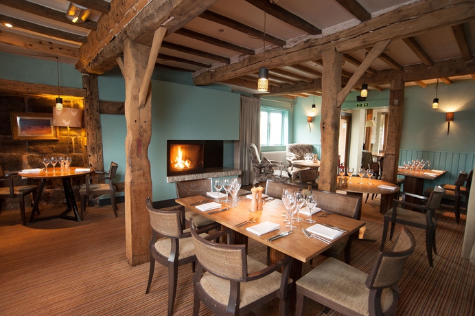 Imagen de los interiores del Hotel The Cock O' Barton. Foto 10
