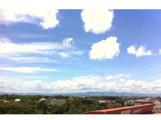 Imagen de los exteriores del Hotel The Coconut. Foto 16