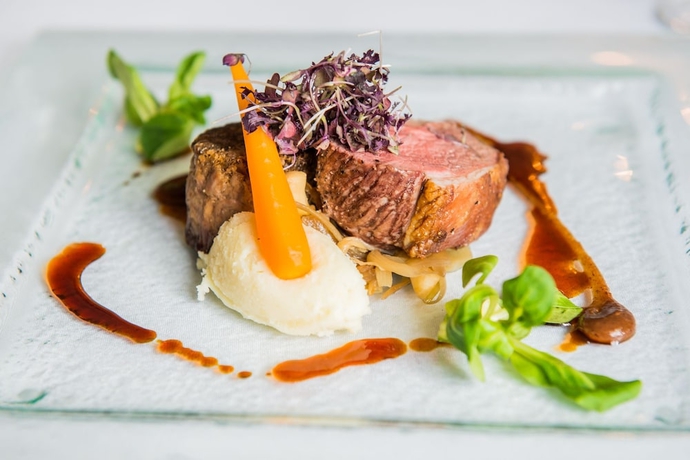 Imagen del bar/restaurante del Hotel The Coed-y-mwstwr. Foto 4