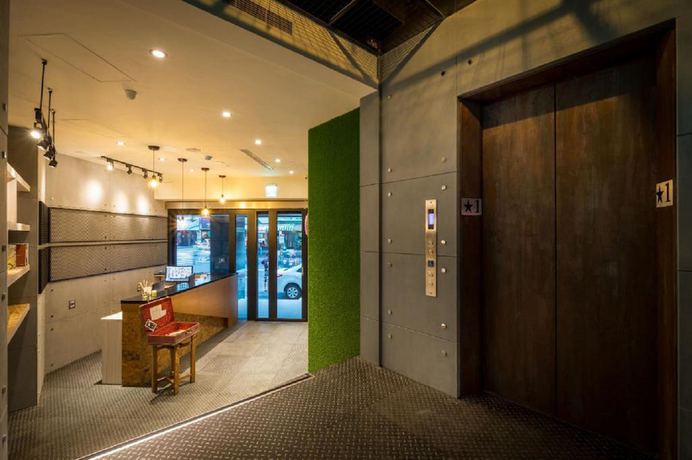 Imagen de los interiores del Hotel The Cole. Foto 20