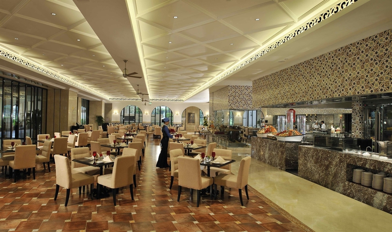 Imagen del bar/restaurante del Hotel The Coli Shenzhen. Foto 2