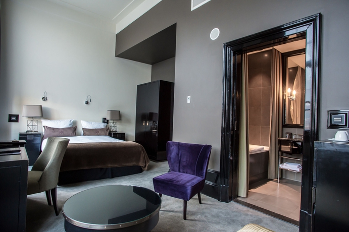 Imagen de la habitación del Hotel The College Amsterdam, Autograph Collection. Foto 9