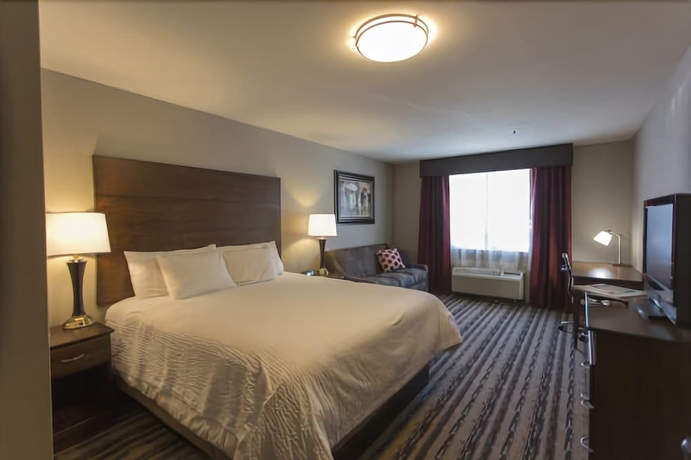 Imagen de la habitación del Hotel The Colonial. Foto 6