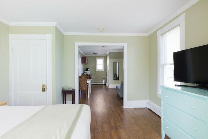 Imagen general del Hotel The Colonial Inn. Foto 9